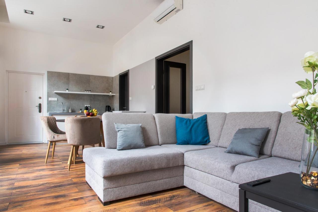 Apartment Andrassy Heritage